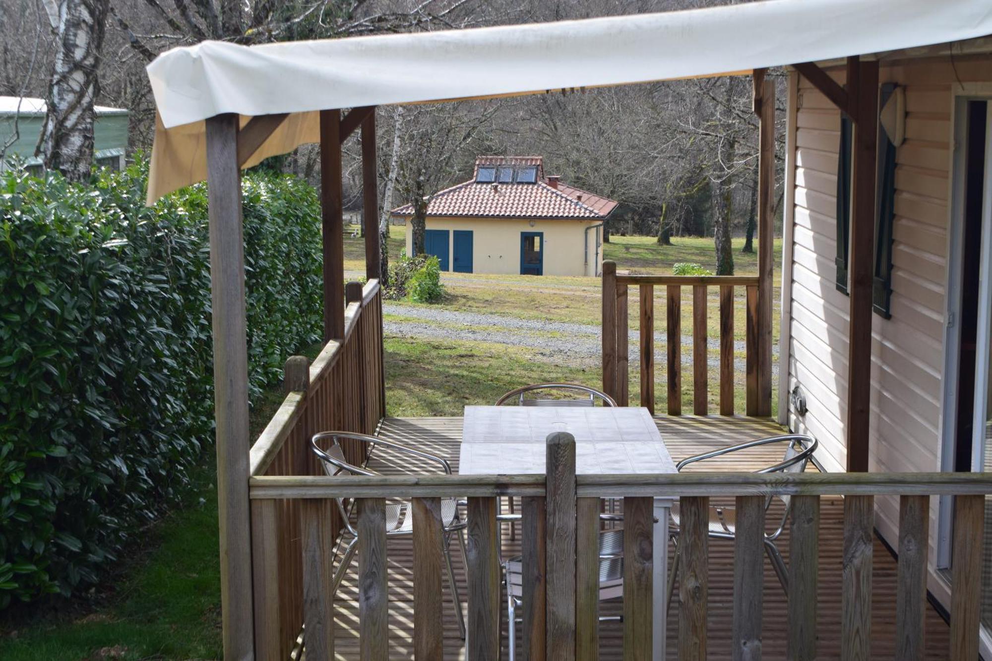Camping De Ladignac Le Long Bel Air エクステリア 写真