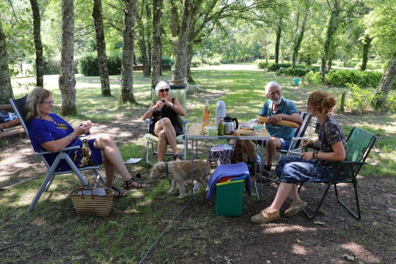 Camping De Ladignac Le Long Bel Air エクステリア 写真